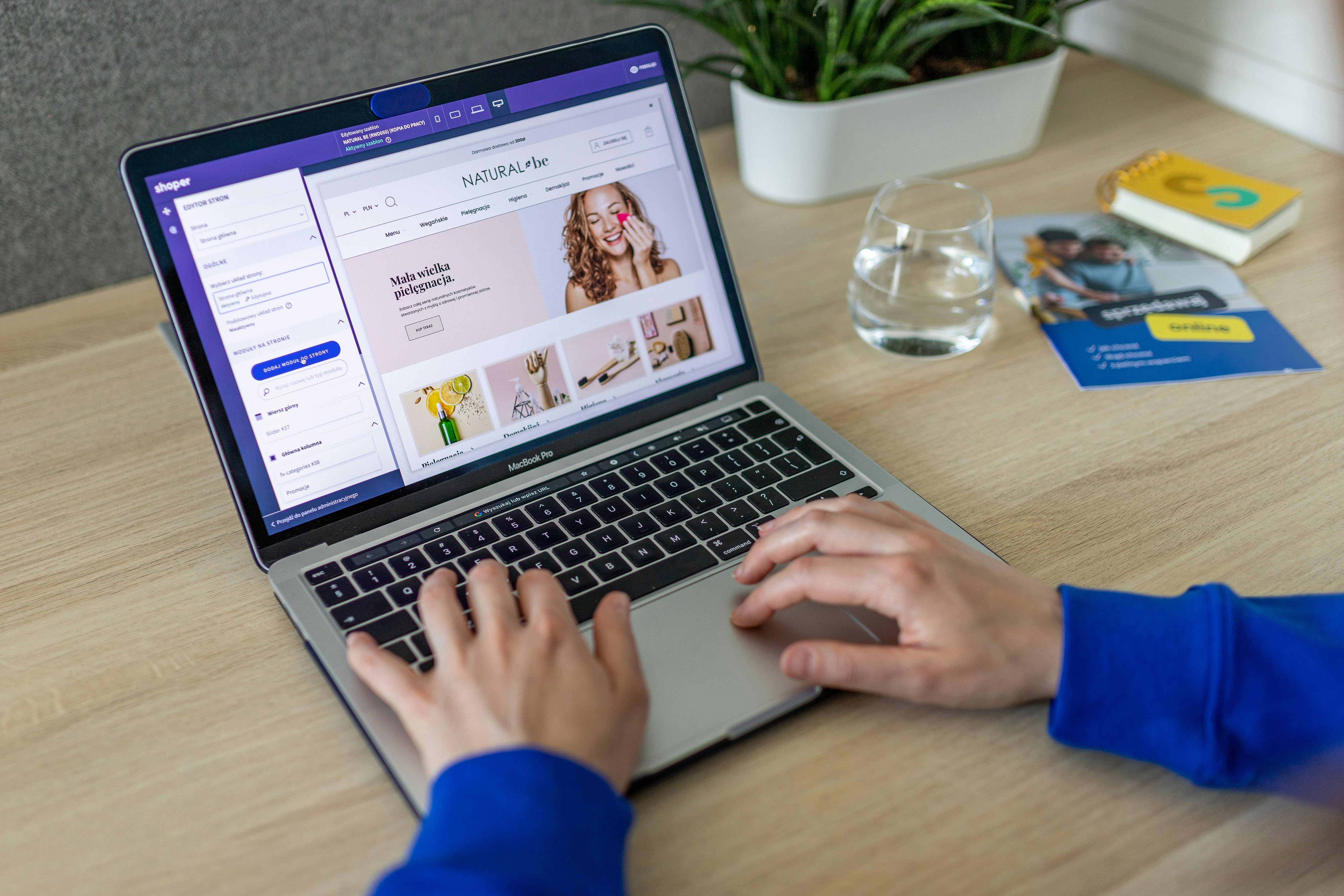 Creación de Páginas Web y Apps Móviles